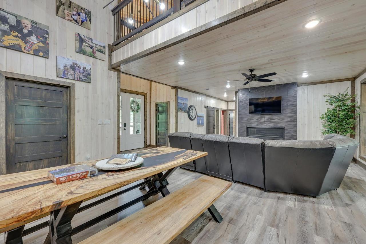 Family-Friendly Broken Bow Home With Deck And Grill! Exterior foto